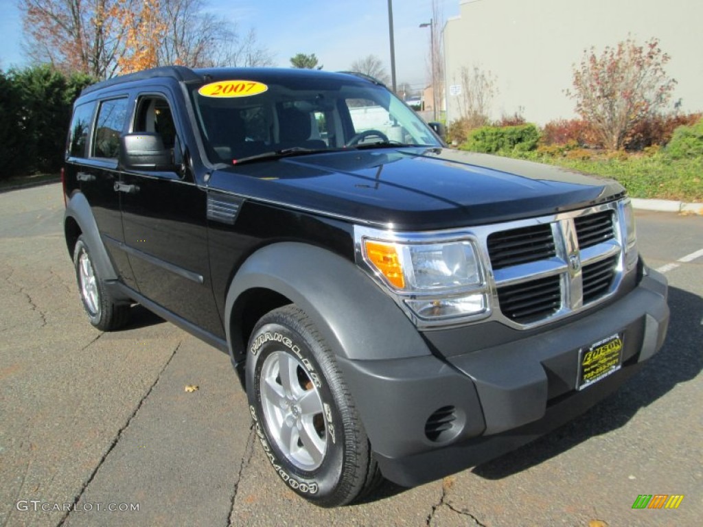 2007 Nitro SXT - Black / Dark Slate Gray/Light Slate Gray photo #11