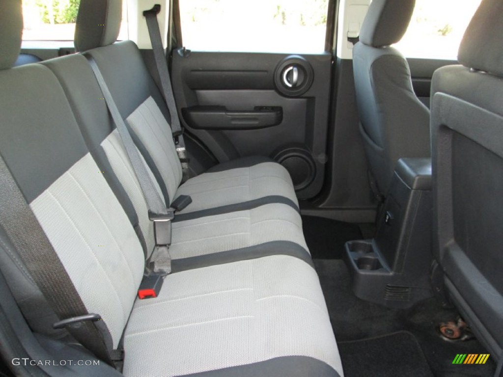 2007 Nitro SXT - Black / Dark Slate Gray/Light Slate Gray photo #18