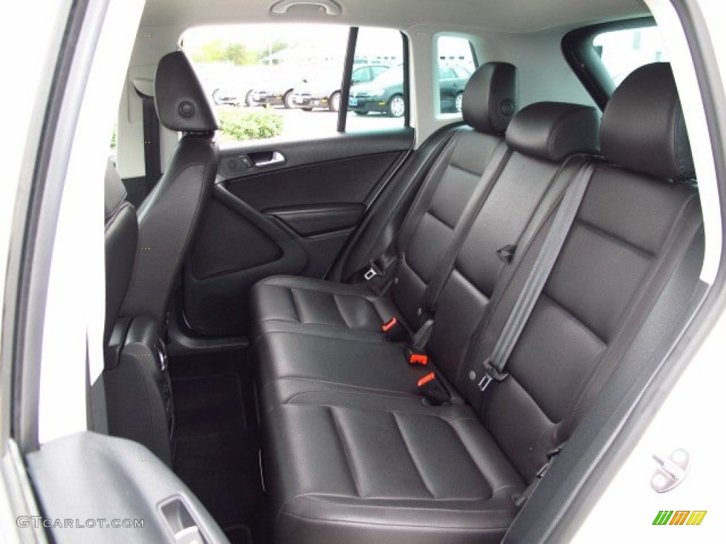 2012 Tiguan S - Candy White / Black photo #15