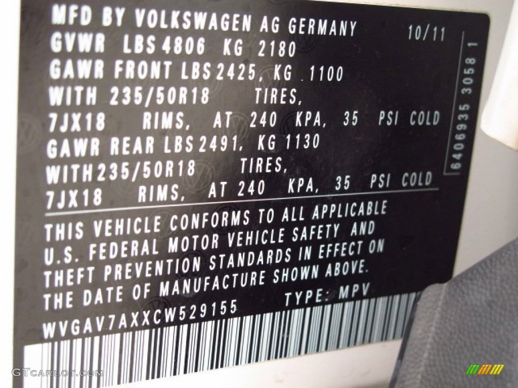 2012 Tiguan S - Candy White / Black photo #32