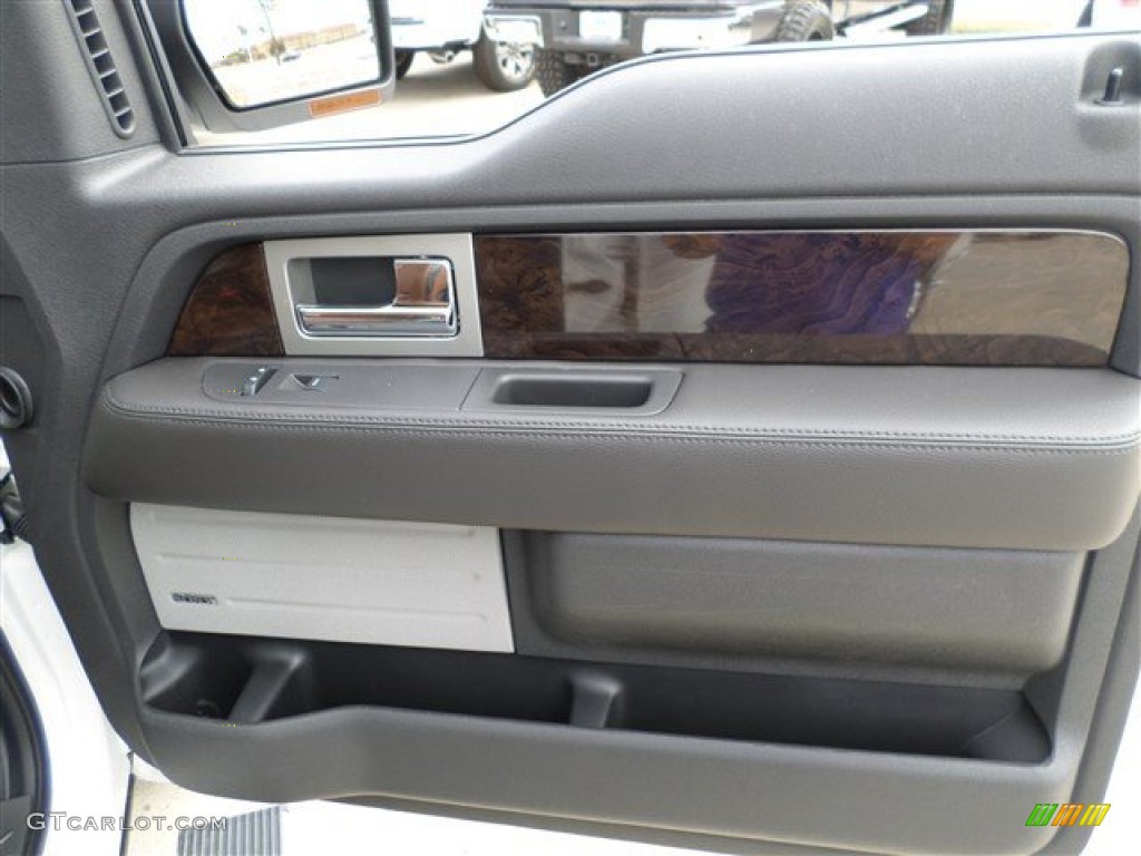 2014 Ford F150 Platinum SuperCrew 4x4 Door Panel Photos