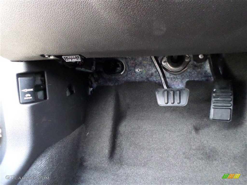 2014 Mustang V6 Coupe - Sterling Gray / Charcoal Black photo #24