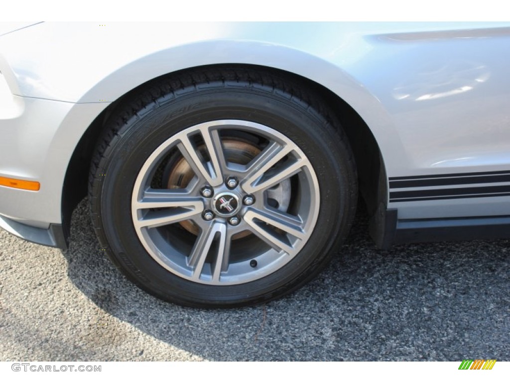 2010 Mustang V6 Premium Convertible - Sterling Grey Metallic / Stone photo #7