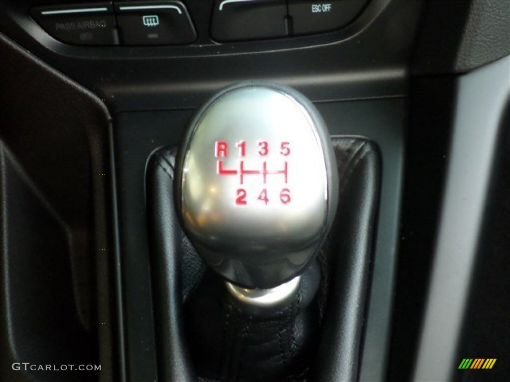 2014 Focus ST Hatchback - Tangerine Scream / ST Tangerine Scream/Charcoal Black Recaro Sport Seats photo #22