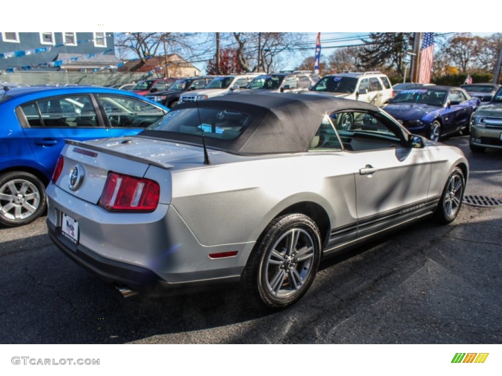 2010 Mustang V6 Premium Convertible - Sterling Grey Metallic / Stone photo #18