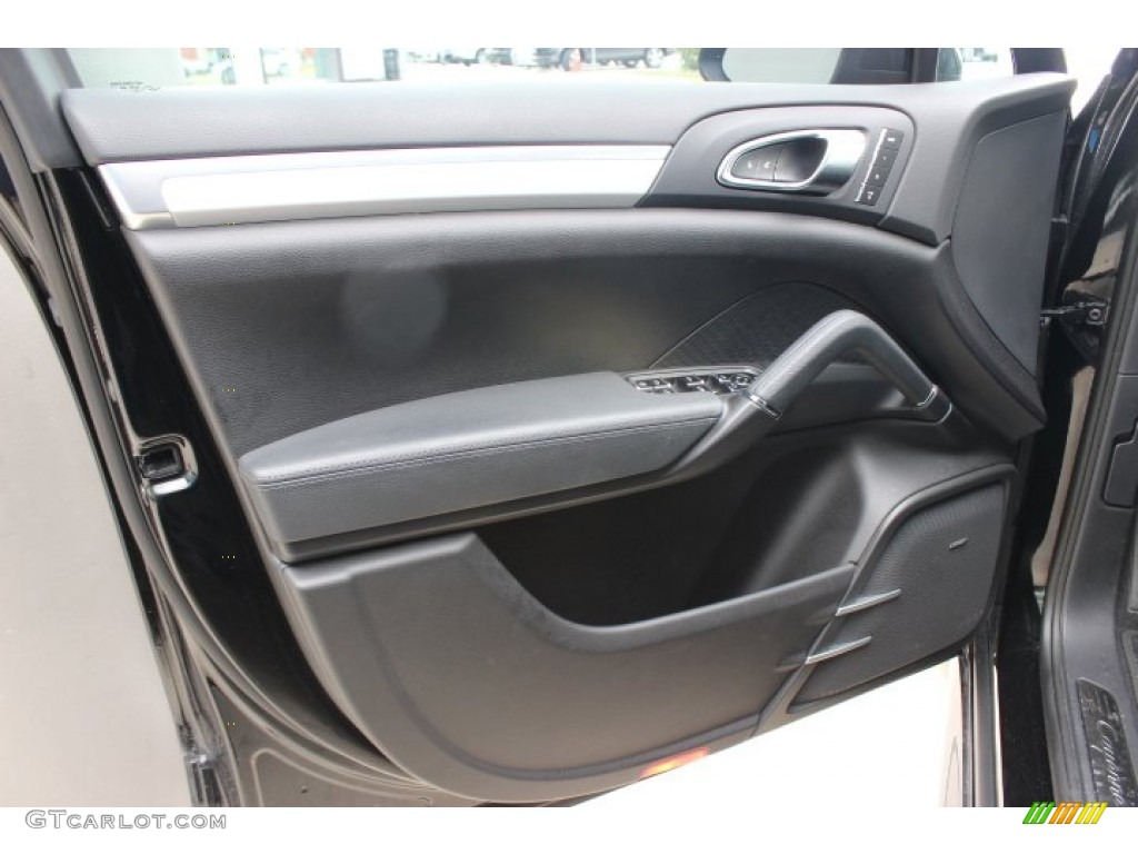 2013 Porsche Cayenne GTS Black Door Panel Photo #88118696