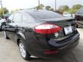 Tuxedo Black - Fiesta SE Sedan Photo No. 3