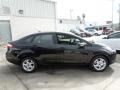 Tuxedo Black - Fiesta SE Sedan Photo No. 6