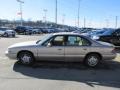 1995 Light Beige Metallic Pontiac Bonneville SE  photo #5