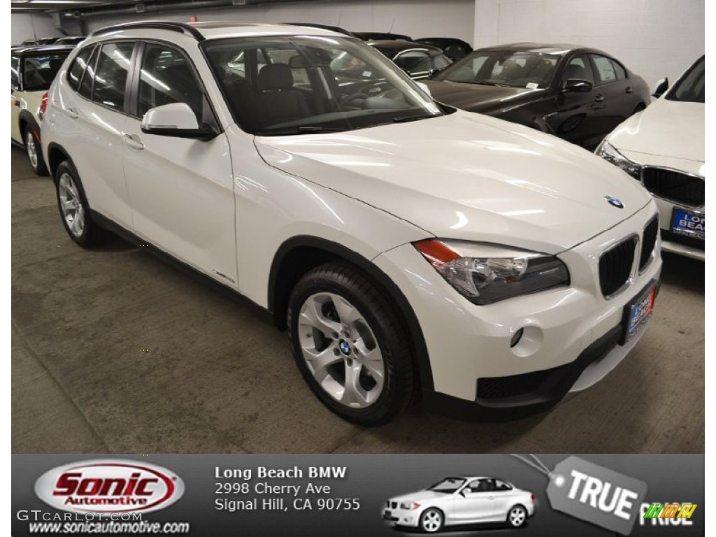 Mineral White Metallic BMW X1