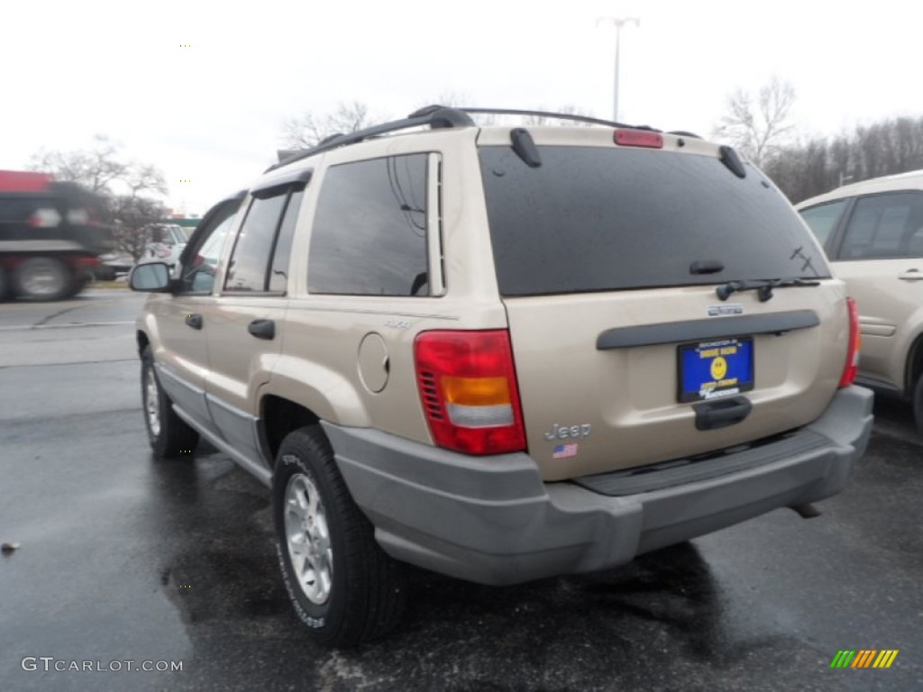 1999 Grand Cherokee Laredo 4x4 - Champagne Pearl / Taupe photo #4