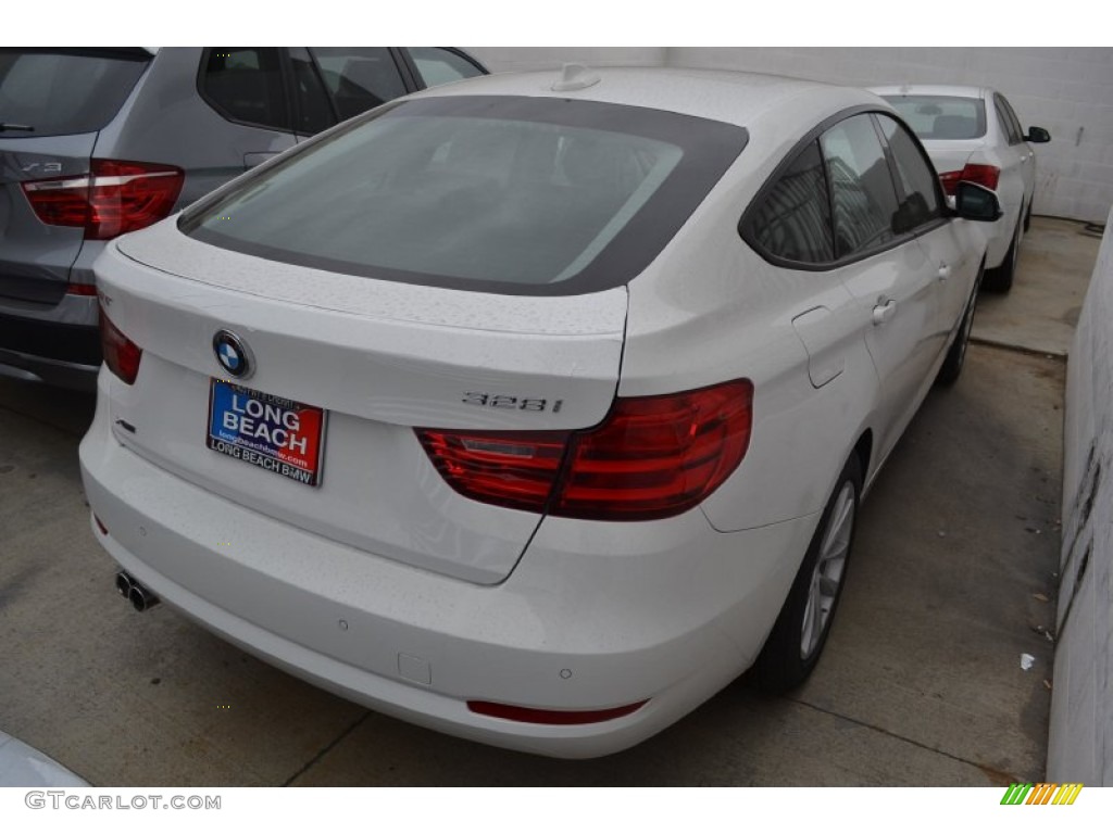 2014 3 Series 328i xDrive Gran Turismo - Alpine White / Black photo #3