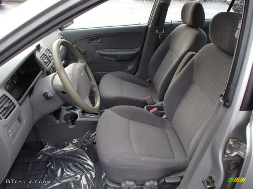 2004 Rio Sedan - Diamond Silver / Gray photo #10