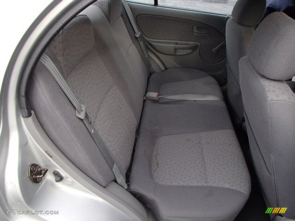 2004 Rio Sedan - Diamond Silver / Gray photo #13