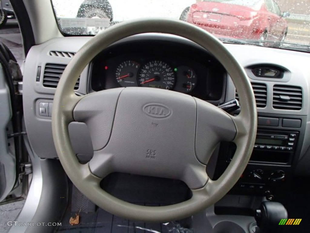 2004 Rio Sedan - Diamond Silver / Gray photo #18