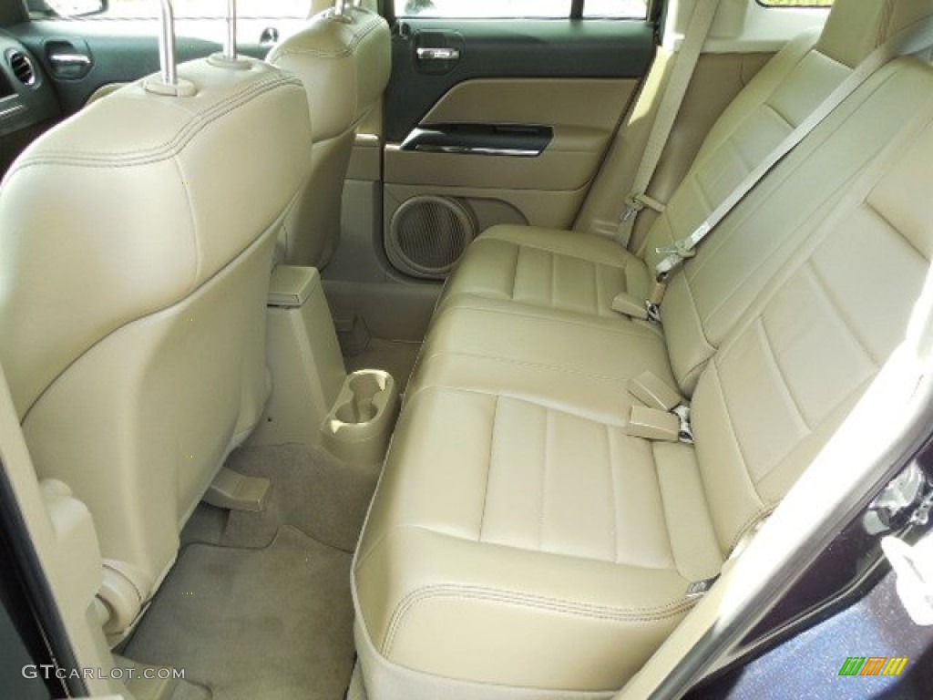 2010 Jeep Patriot Limited 4x4 Interior Color Photos