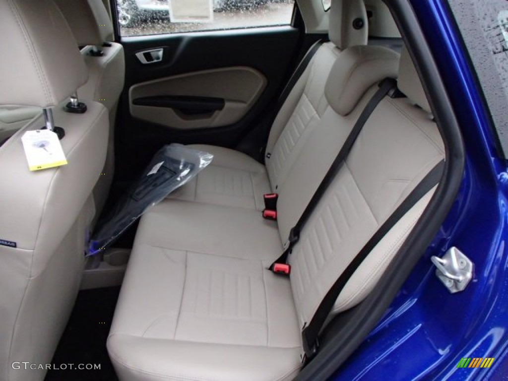 Medium Light Stone Interior 2014 Ford Fiesta Titanium Hatchback Photo #88133111