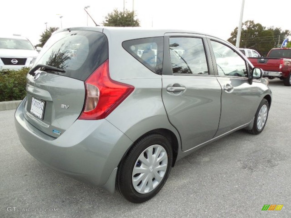 2014 Versa Note SV - Magnetic Gray / Charcoal photo #9