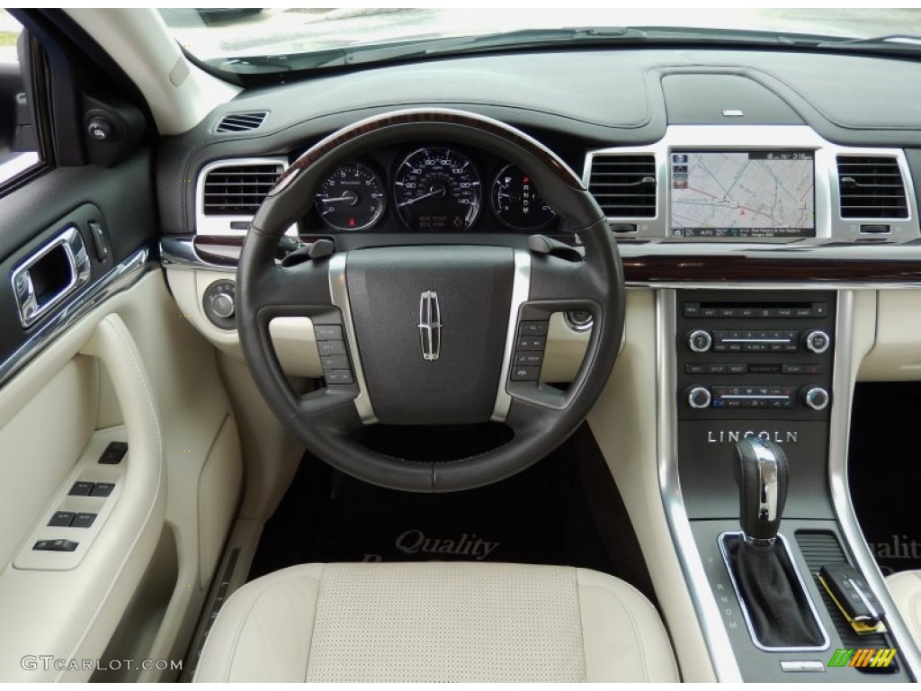 2012 Lincoln MKS FWD Cashmere Dashboard Photo #88136378