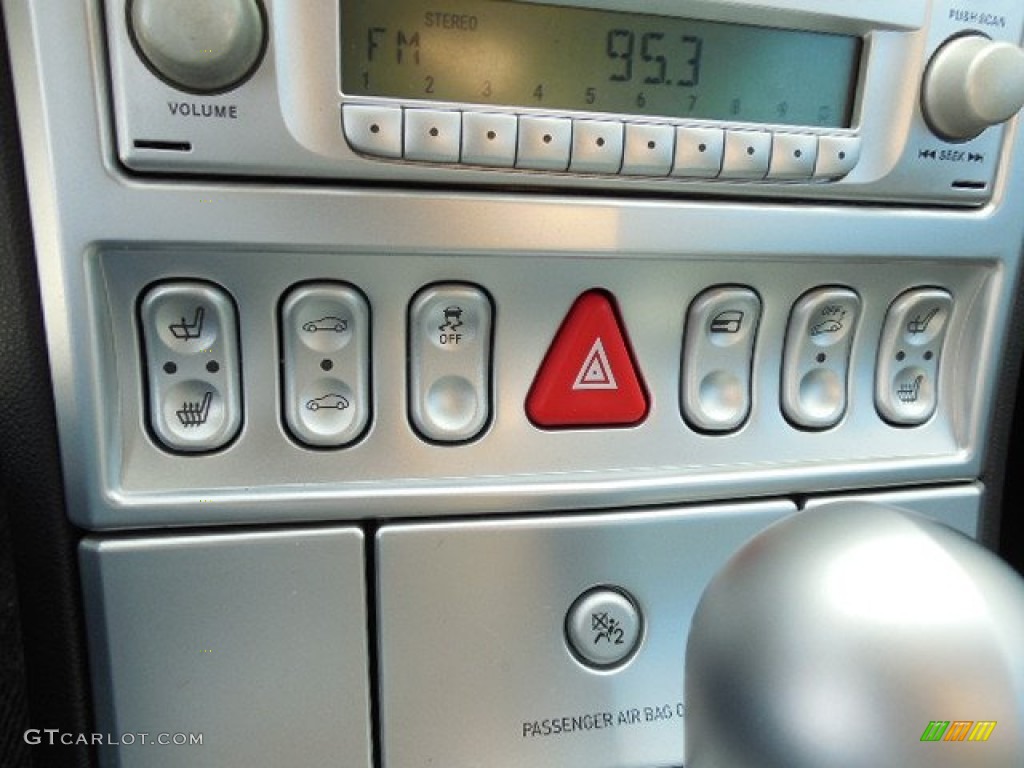 2008 Chrysler Crossfire Limited Coupe Controls Photo #88139900