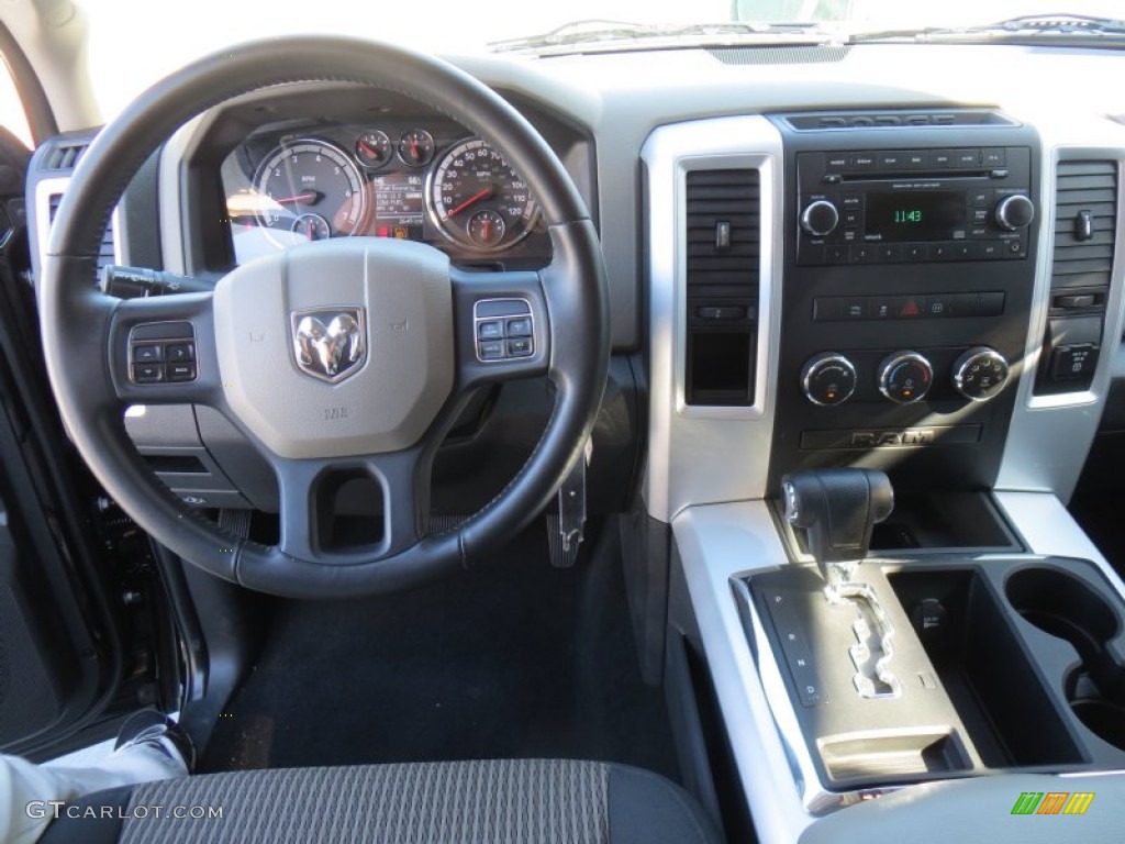 2012 Ram 1500 Lone Star Crew Cab - Black / Dark Slate Gray/Medium Graystone photo #42