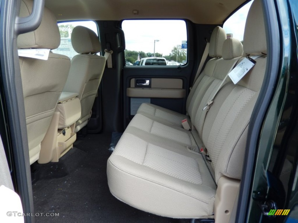 2014 Ford F150 XLT SuperCrew 4x4 Rear Seat Photo #88143065