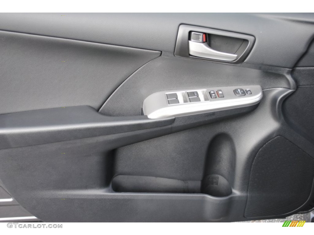 2014 Camry SE - Magnetic Gray Metallic / Black/Ash photo #7