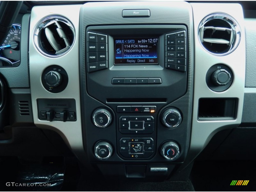 2014 Ford F150 Lariat SuperCab Controls Photo #88145947