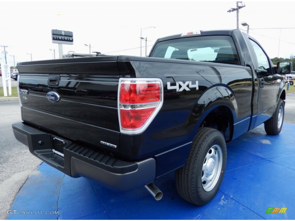 Tuxedo Black Metallic 2013 Ford F150 XL Regular Cab 4x4 Exterior Photo #88147373