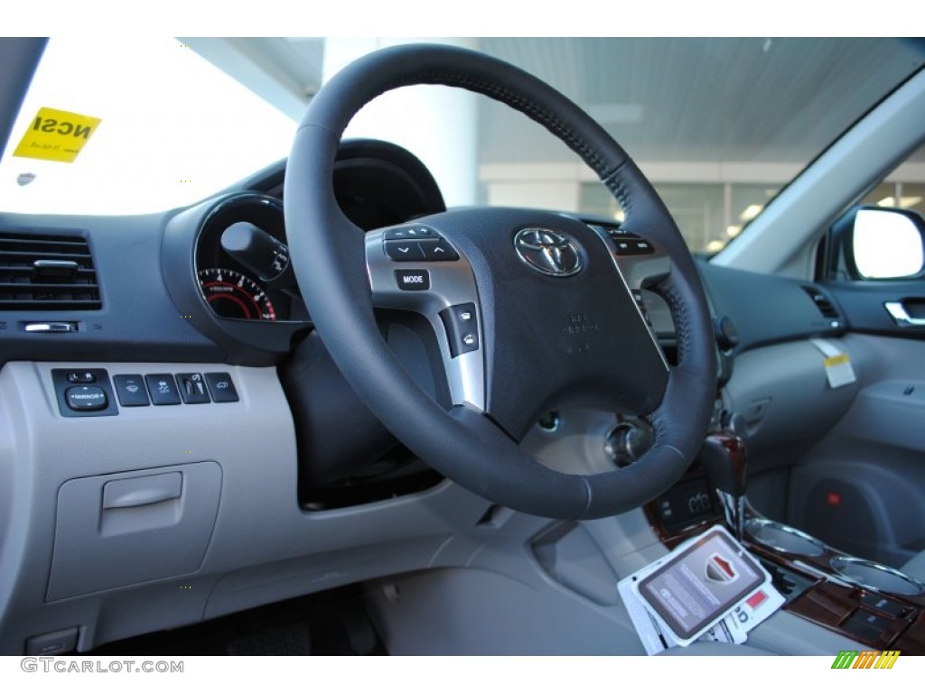 2013 Highlander Limited - Black / Ash photo #12
