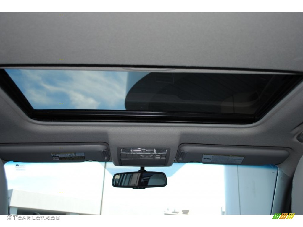 2013 Highlander Limited - Black / Ash photo #24
