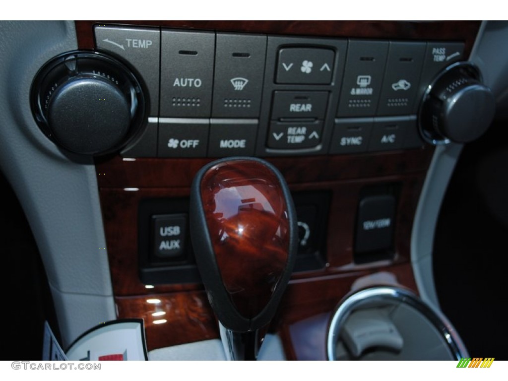 2013 Highlander Limited - Black / Ash photo #29