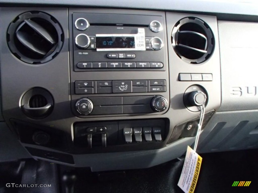 2014 Ford F450 Super Duty XL Regular Cab 4x4 Dump Truck Controls Photo #88149890