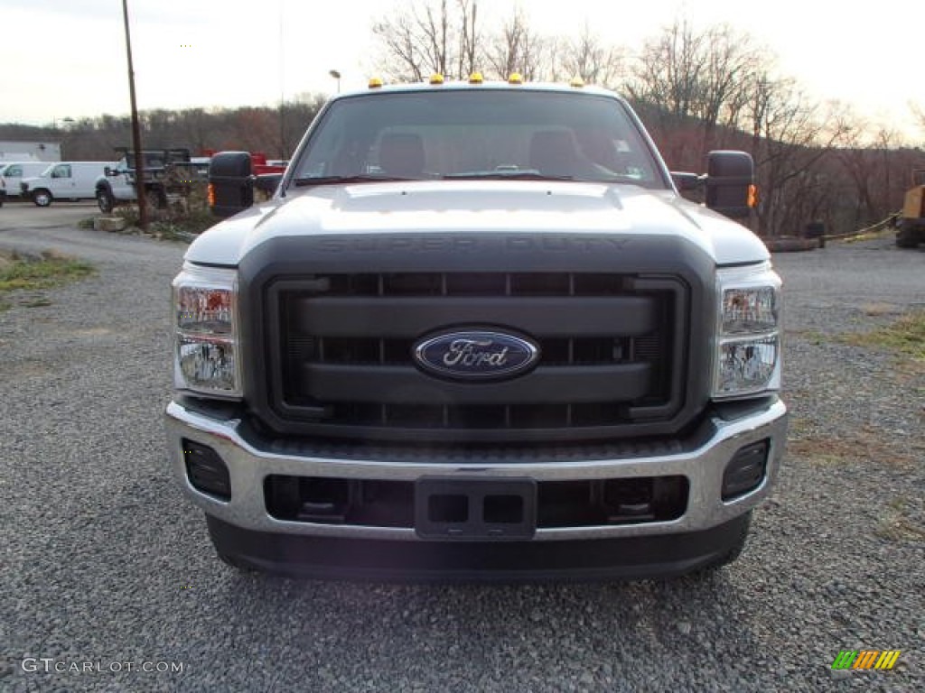 2014 F350 Super Duty XL SuperCab 4x4 - Oxford White / Steel photo #3