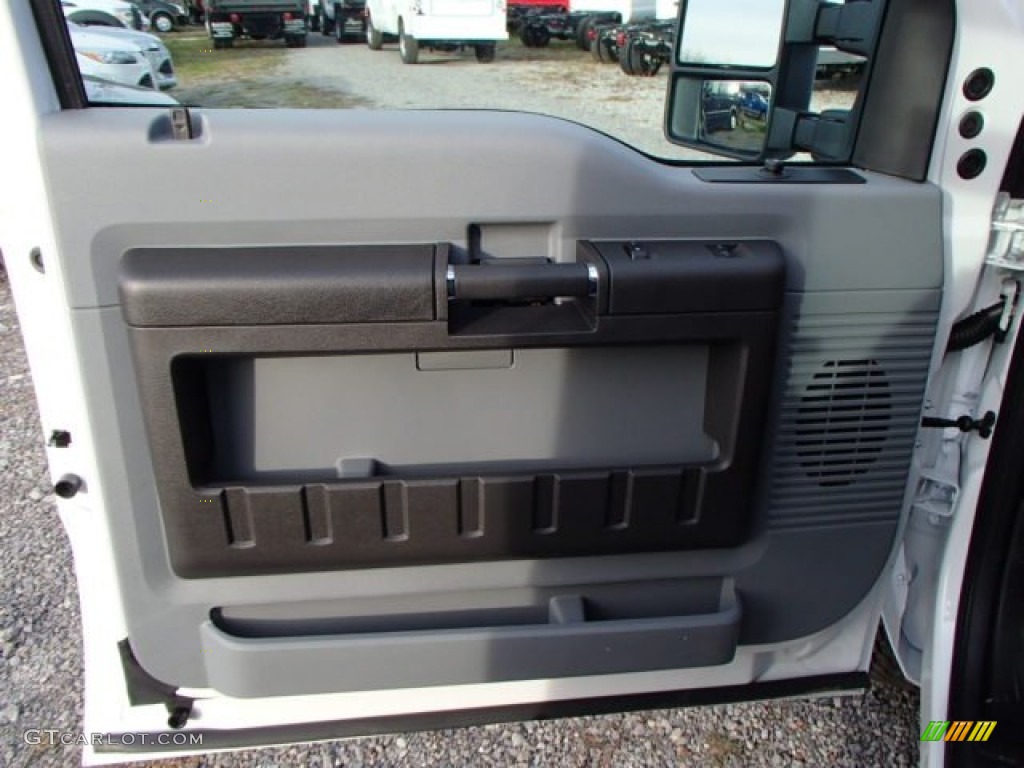 2014 F350 Super Duty XL SuperCab 4x4 - Oxford White / Steel photo #14
