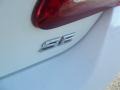 Super White - Camry SE Photo No. 17