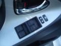 Super White - Camry SE Photo No. 19