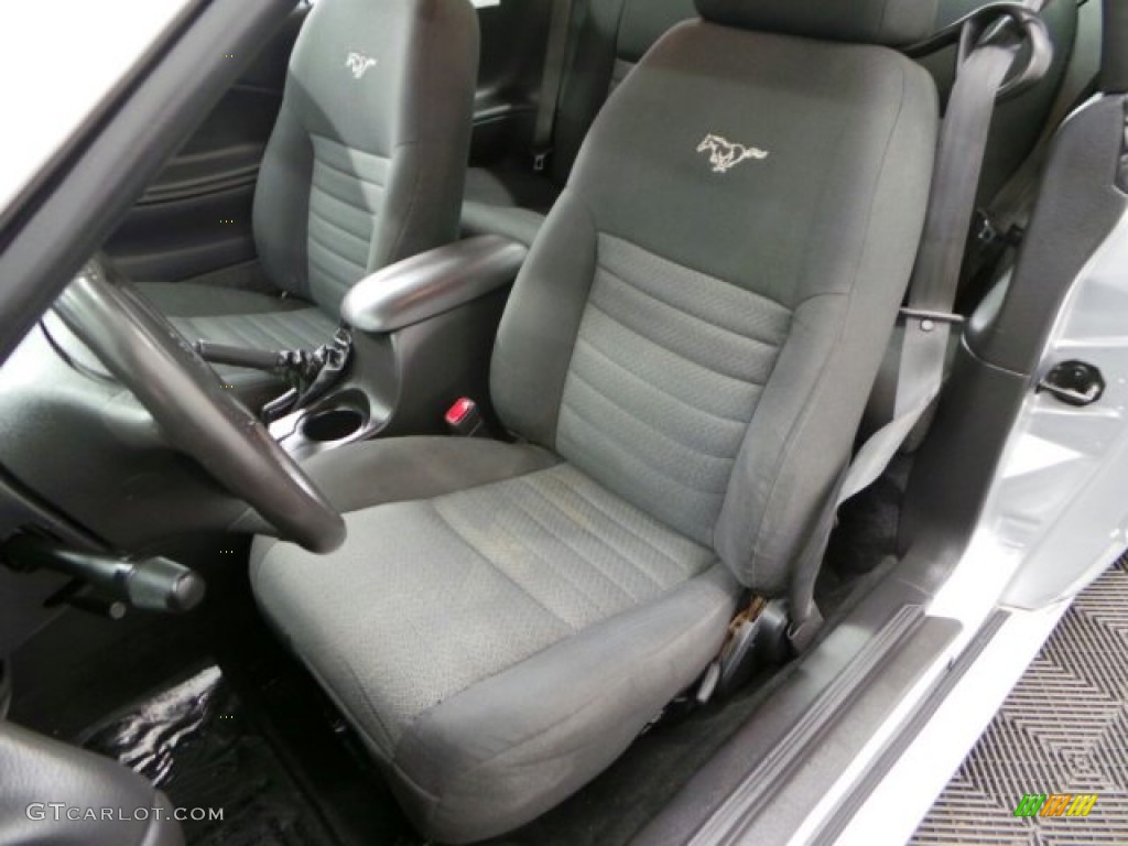 2004 Mustang GT Coupe - Silver Metallic / Dark Charcoal photo #6