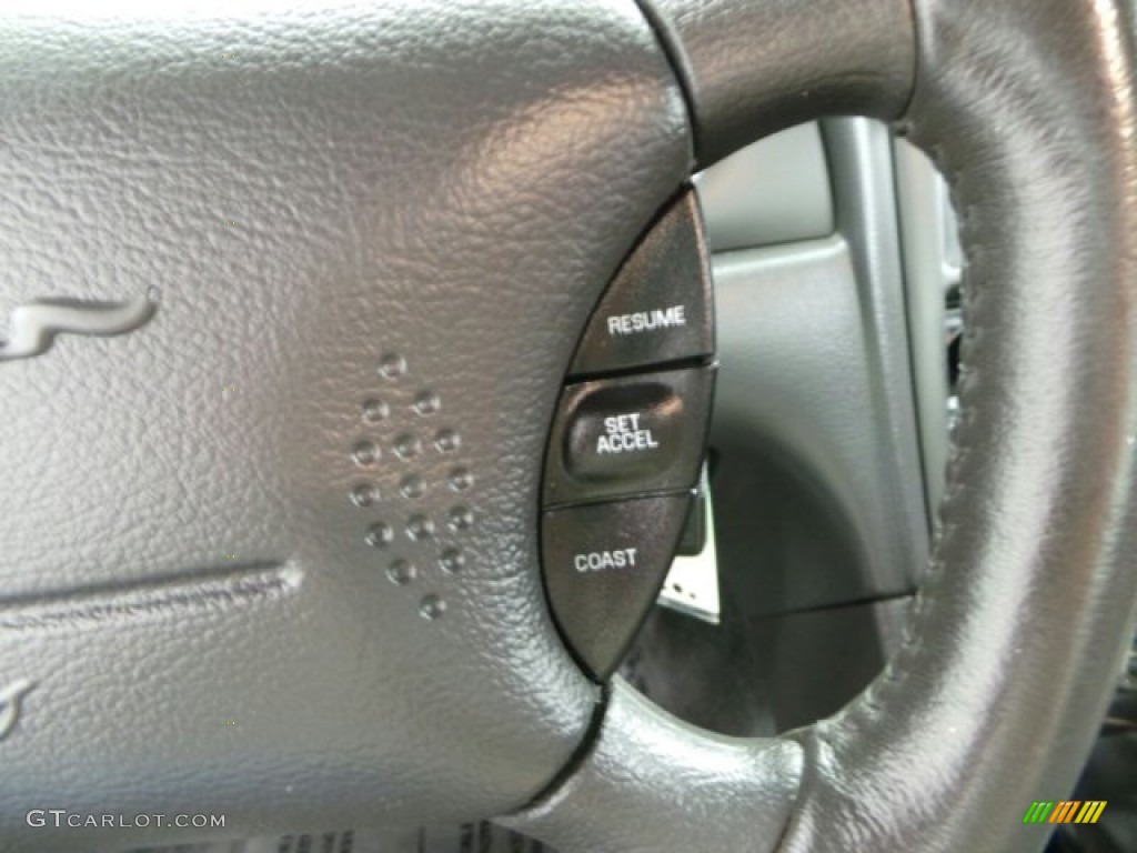 2004 Mustang GT Coupe - Silver Metallic / Dark Charcoal photo #16