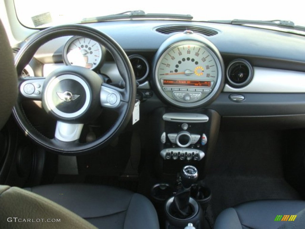 2009 Cooper Hardtop - Midnight Black / Checkered Carbon Black/Black photo #16