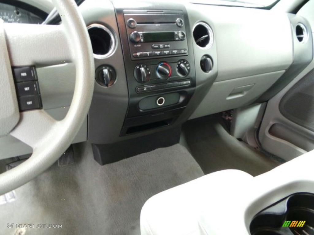 2007 F150 XLT SuperCrew 4x4 - Dark Blue Pearl Metallic / Medium Flint photo #24