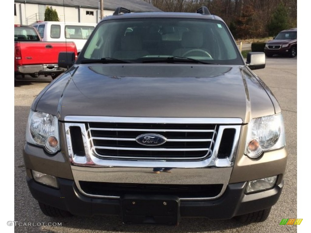 2007 Explorer Sport Trac XLT 4x4 - Mineral Grey Metallic / Light Stone photo #21