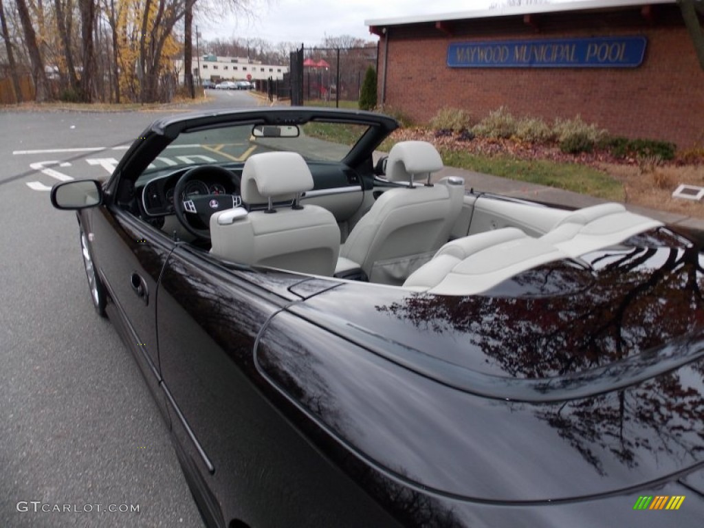 2010 9-3 Aero Convertible - Jet Black Metallic / Parchment/Black photo #34
