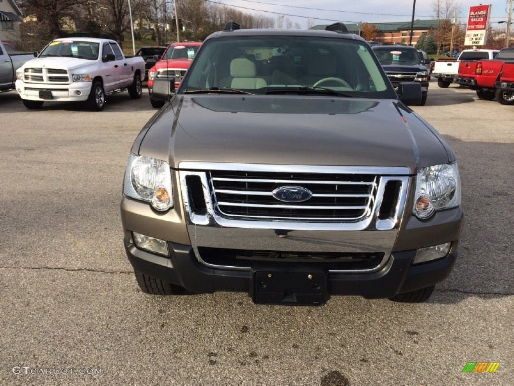 2007 Explorer Sport Trac XLT 4x4 - Mineral Grey Metallic / Light Stone photo #34