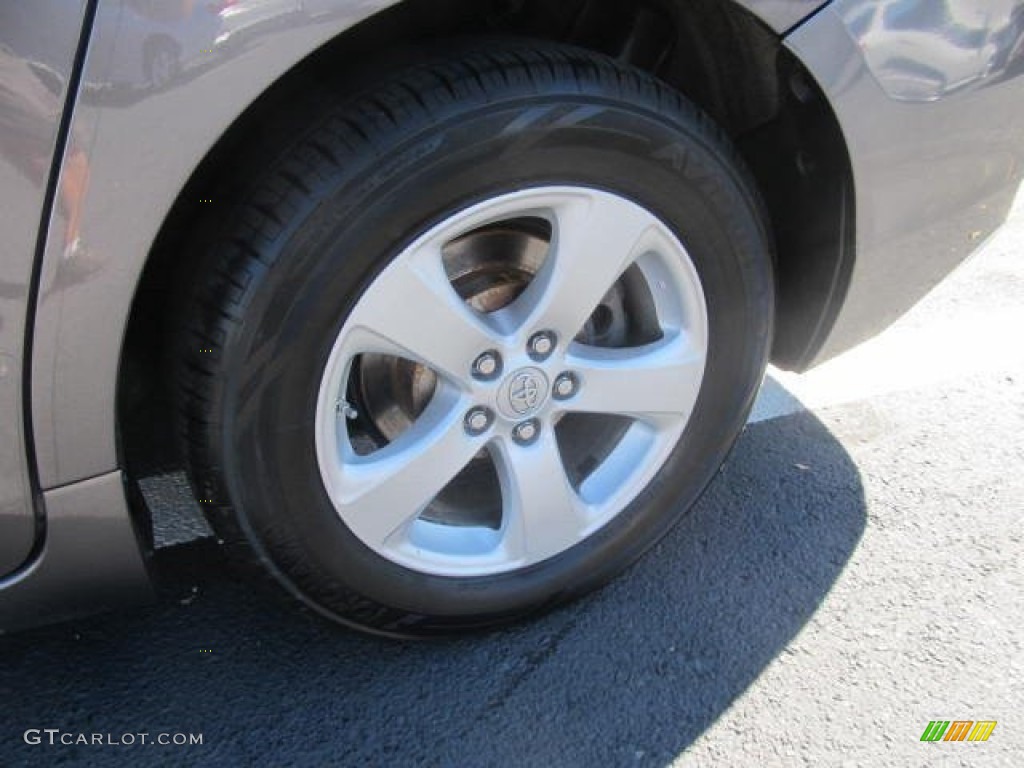 2011 Sienna V6 - Silver Sky Metallic / Light Gray photo #3