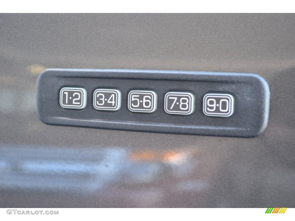 2014 F250 Super Duty Lariat Crew Cab 4x4 - Sterling Gray Metallic / Black photo #18
