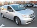 Alabaster Silver Metallic - Odyssey LX Photo No. 3