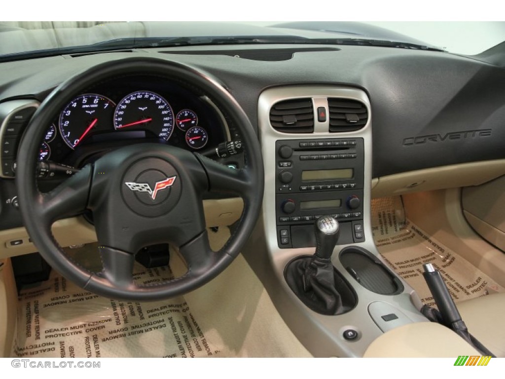 2005 Chevrolet Corvette Convertible Cashmere Dashboard Photo #88161863