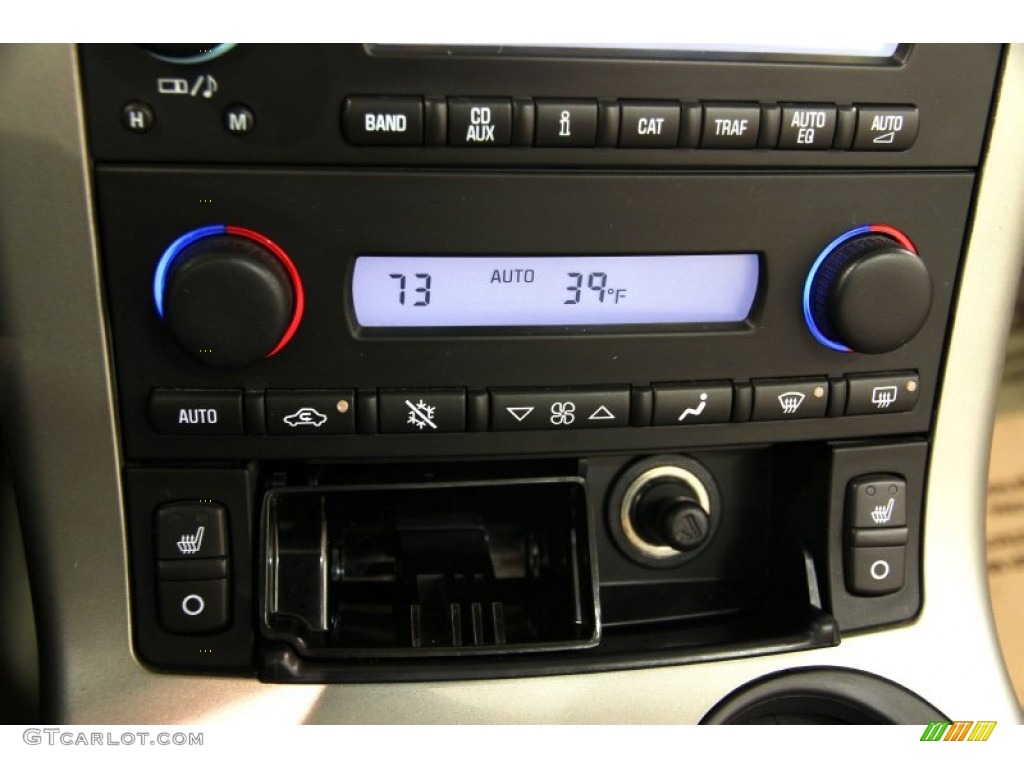 2005 Chevrolet Corvette Convertible Controls Photo #88162091