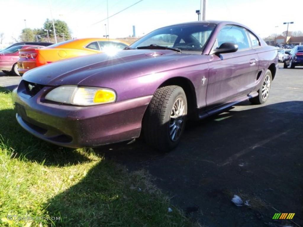 Thistle Metallic 1996 Ford Mustang V6 Coupe Exterior Photo #88162193